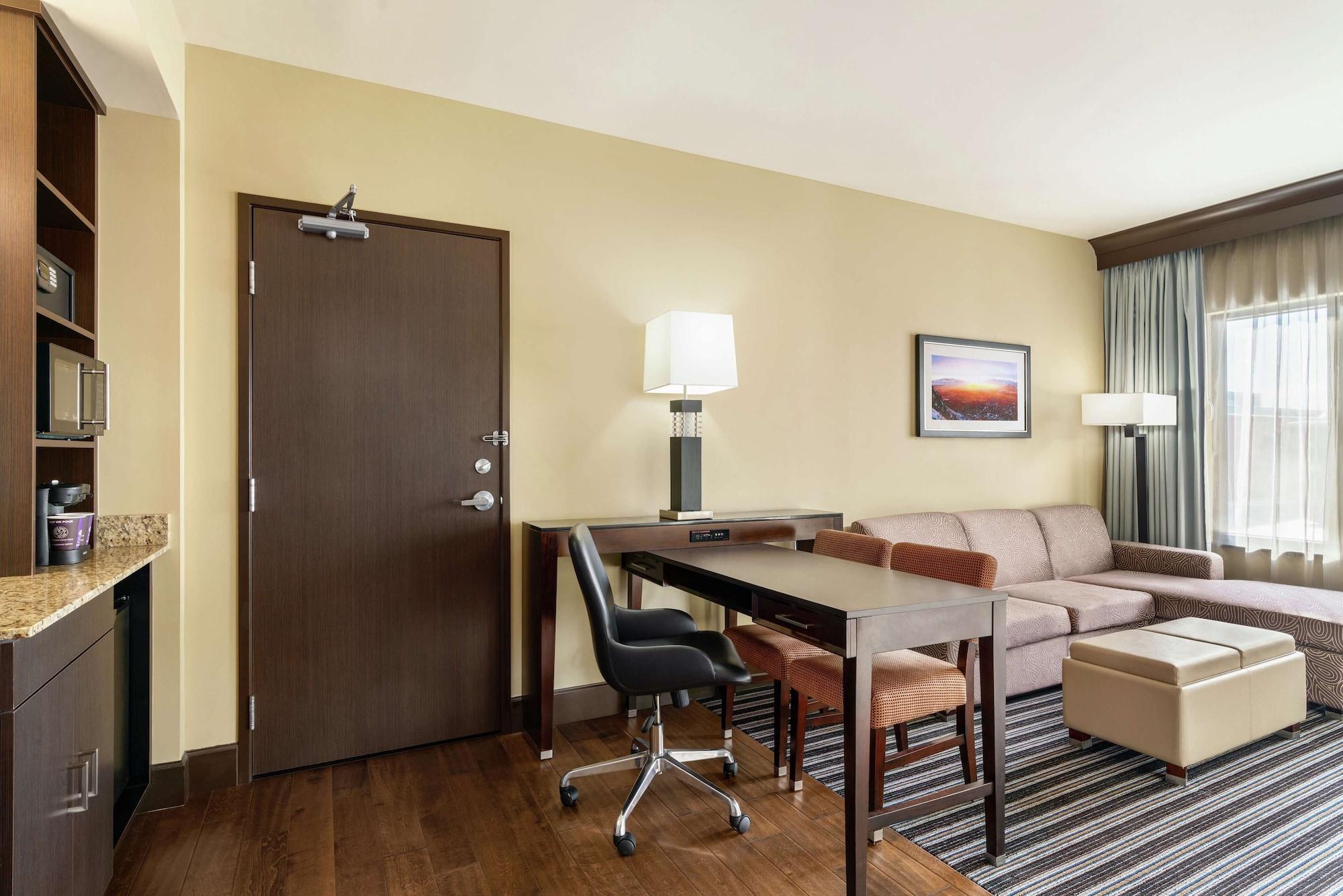 Embassy Suites By Hilton Salt Lake West Valley City Exterior foto