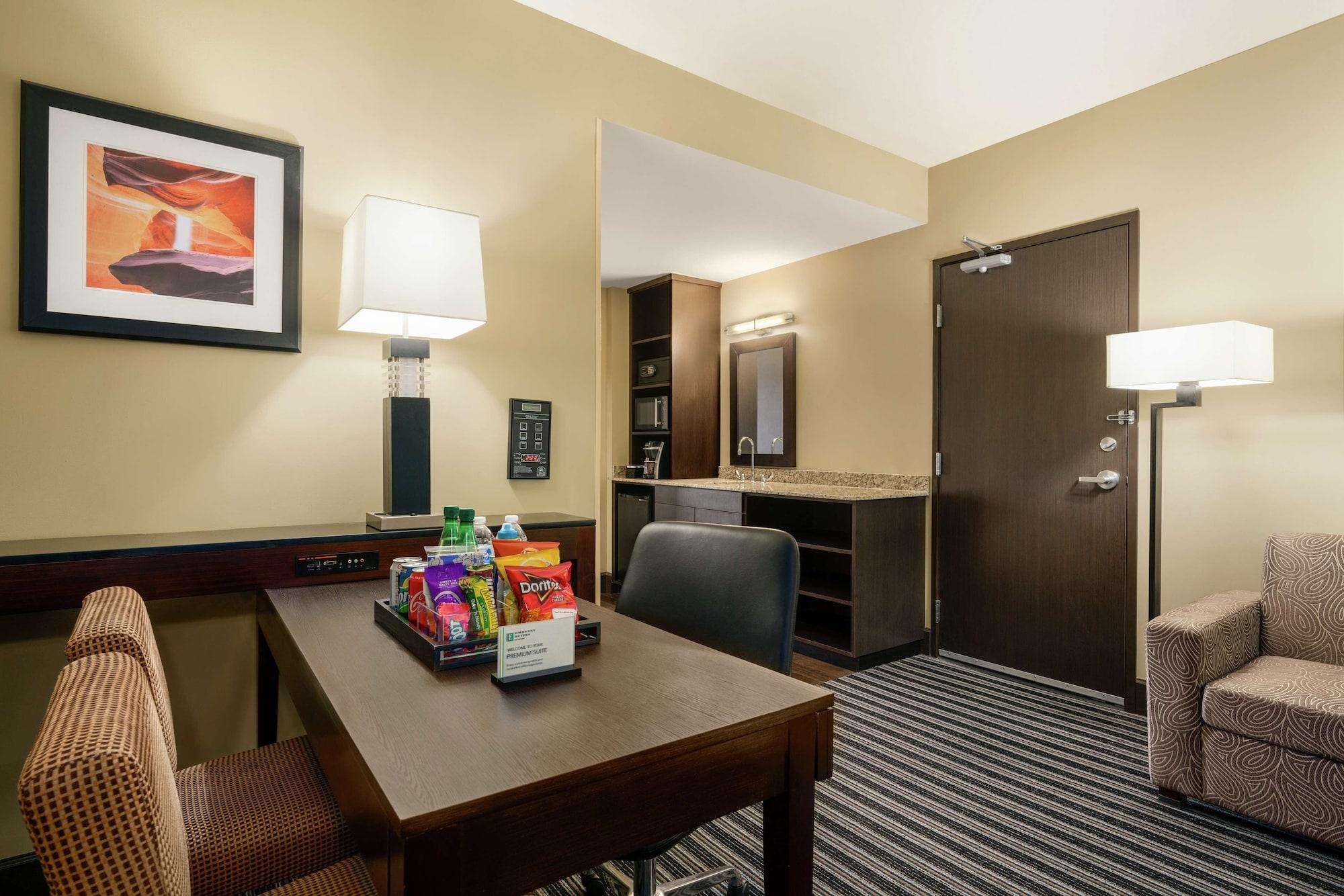 Embassy Suites By Hilton Salt Lake West Valley City Exterior foto